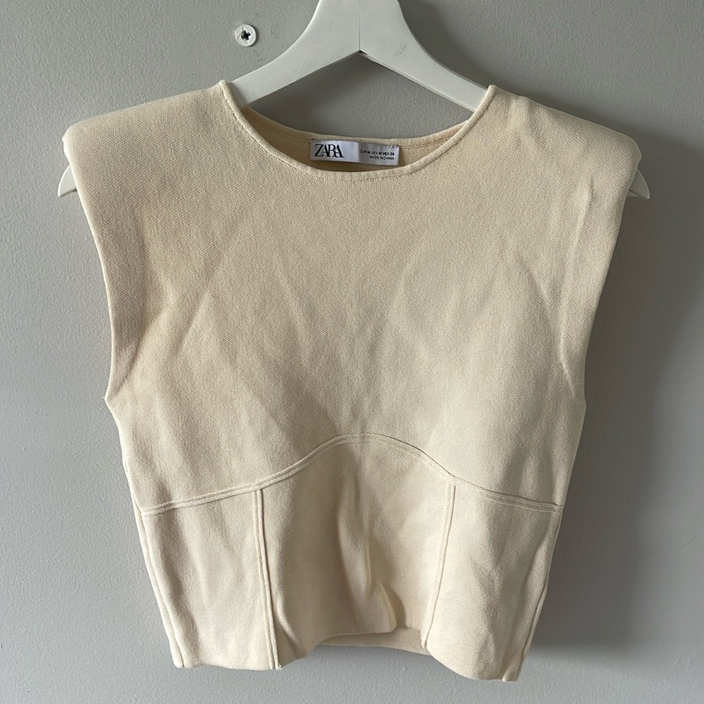 Zara shoulder top